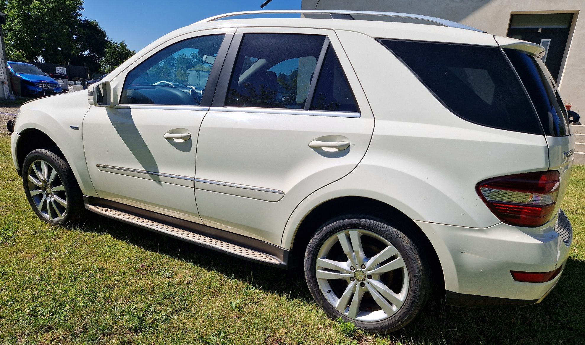 Piese caroserie mecanica motor Mercedes ML W164 Facelift 2011 ML350CDI