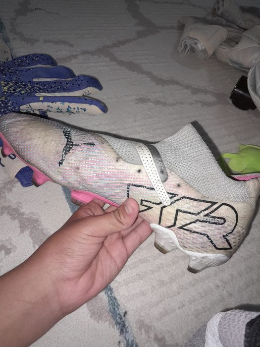 Буцы Рuma оригинал.Ftr7.Бу.Жагдайы жаксы.42 размер .Цена 50000.