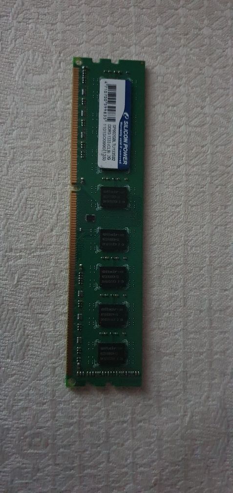 Память DDR3 2 gb