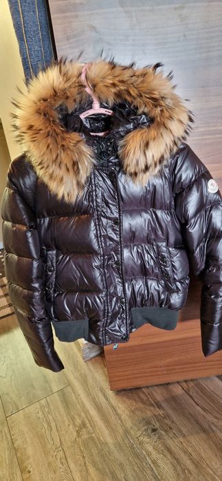 Дамско зимно яке Moncler оригинално