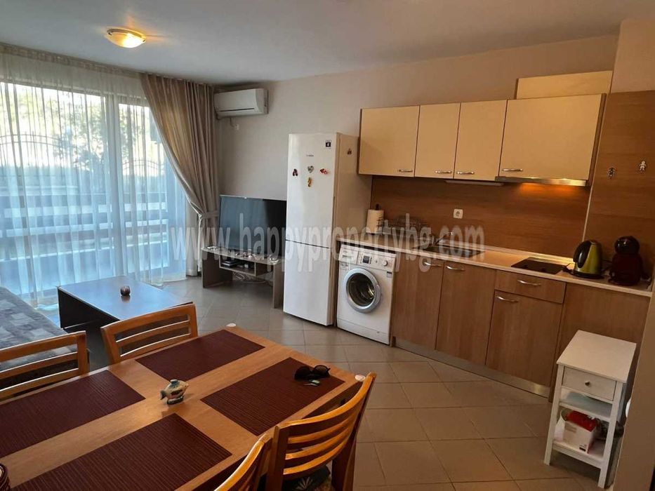 Продава се Двустаен апартамент в к.к. Слънчев бряг - 65 кв.м за 954 €/кв.м - Снимка #3