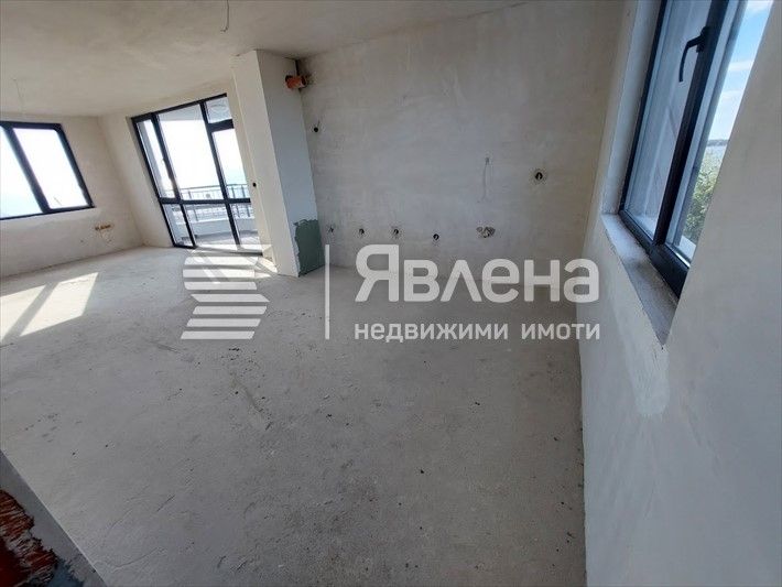 Продава се Двустаен апартамент в Поморие - 102 кв.м за 1207 €/кв.м - Снимка #6