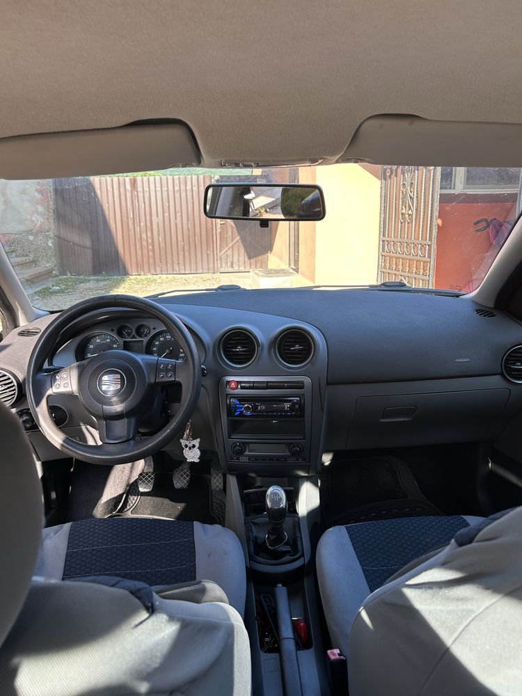 Vând  Seat Ibiza