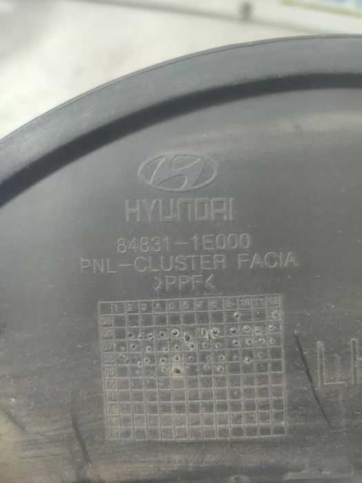 Ornament ceasuri de bord 84831-1e000 Hyundai Accent MC  [din 2006 pan