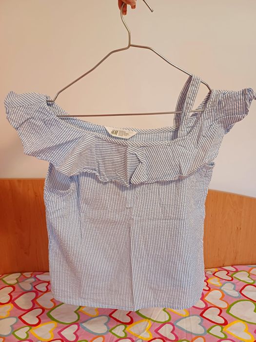 Bluza cu volane pe umeri H&M 12-13 ani