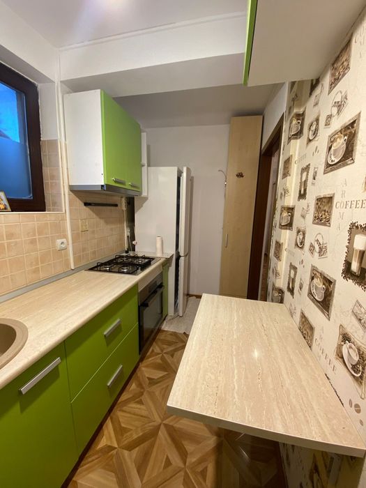 Închiriez garsonieră în Chiajna,loc de  parcare +6min  stația stb