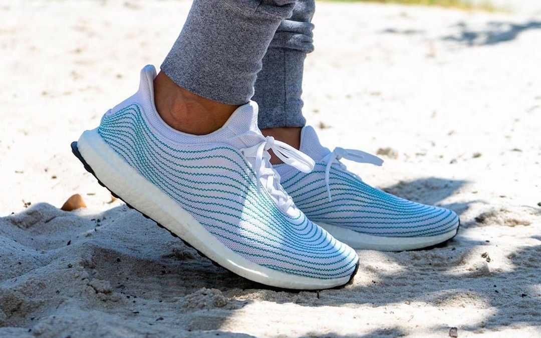 Оригинални Мъжки Маратонки *ADIDAS ULTRABOOST PARLEY * EU44 2/3