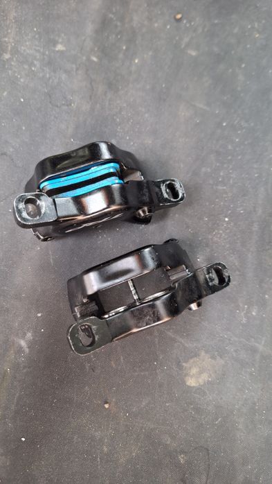 Vand etrieri frane bicicleta trp in 4 pistoane