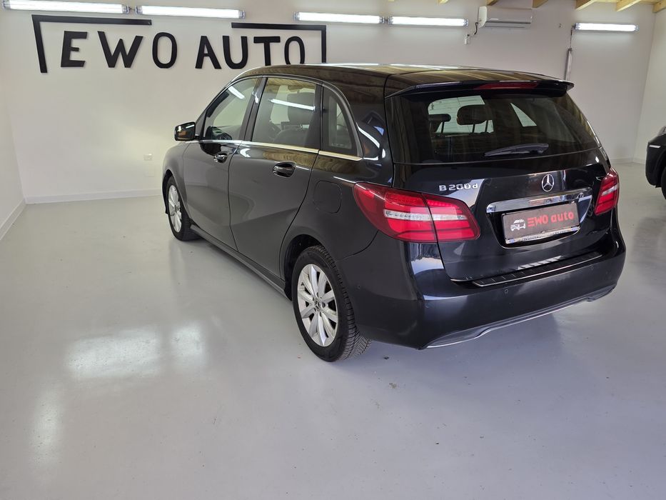 Mercedes b clase an 2018 Automat posibilitatea rate fără avans