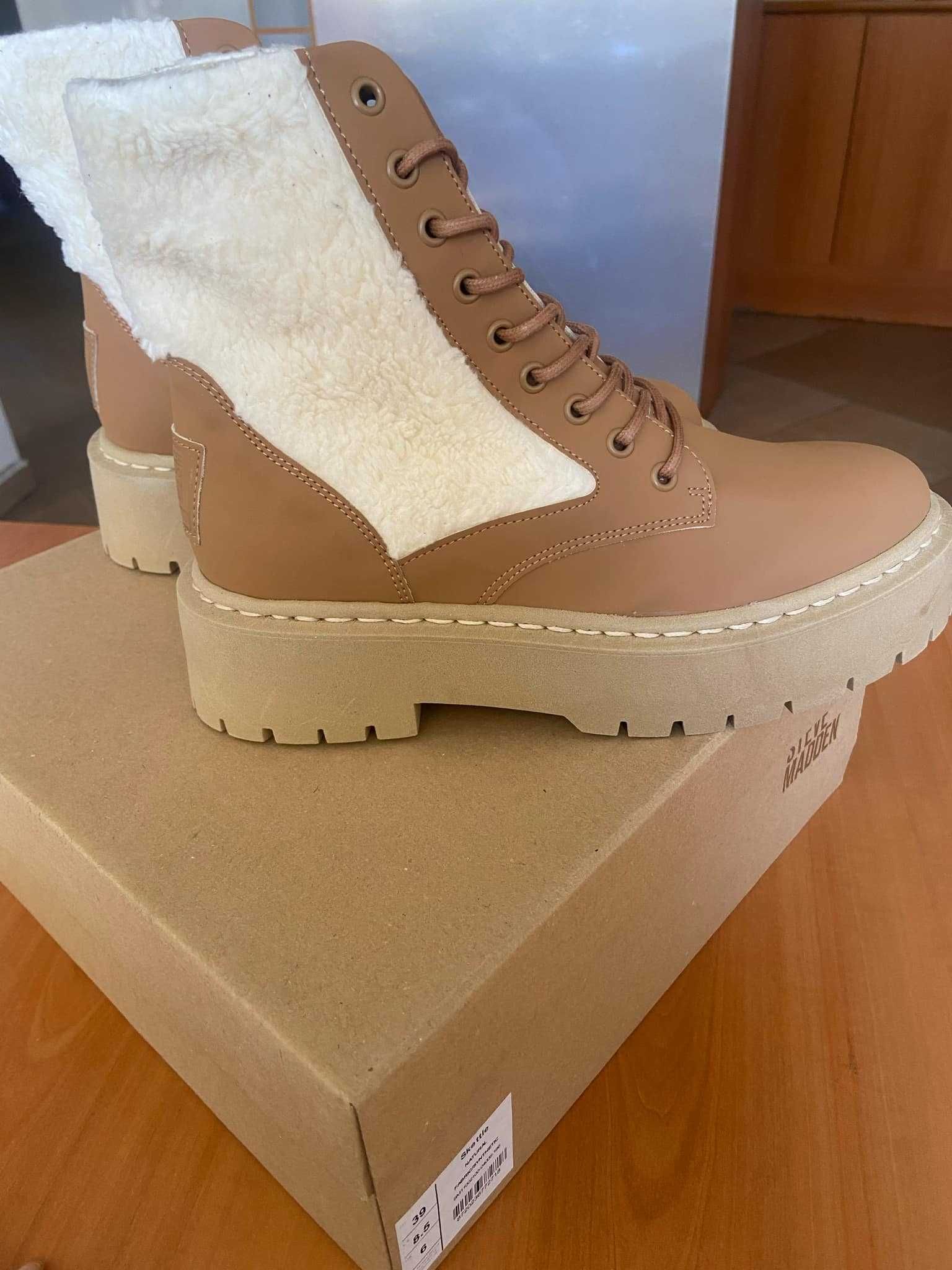 Нови Боти Steve Madden - размер 39 с кутия. Нова цена!