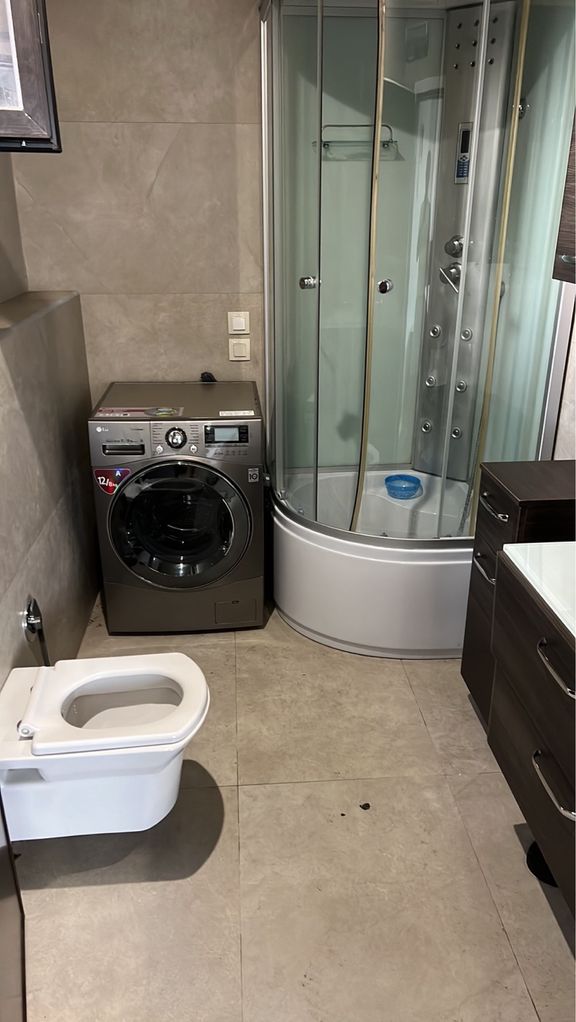 Дава се под наем Тристаен апартамент в София, Редута - 120 кв.м за 816 € - Снимка #3