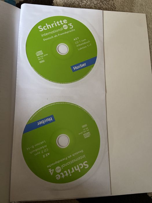 Arbeitsbuch ниво A2 немски език