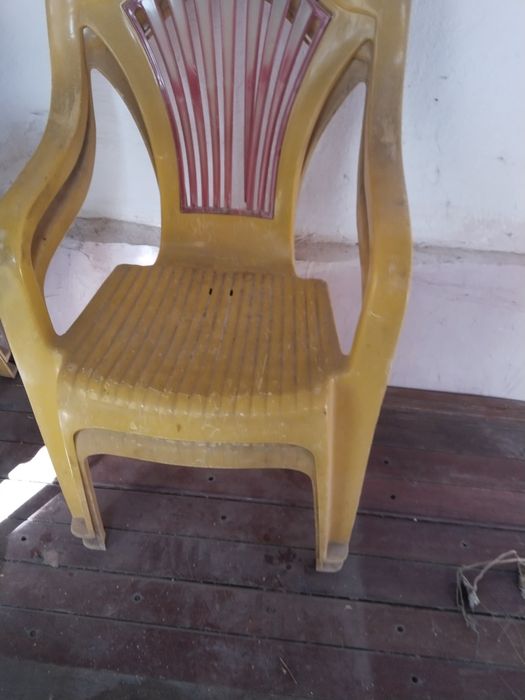 Продаются стулья!