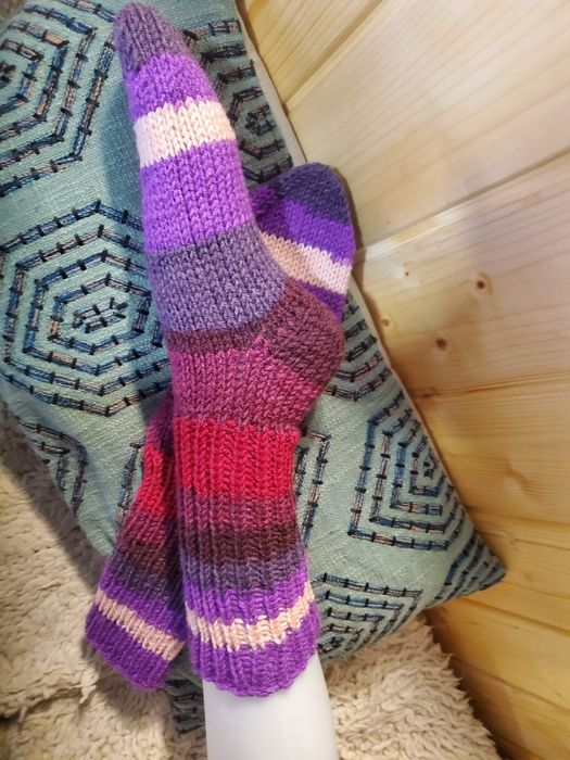 Ръчно плетени дамски чорапи размер 38