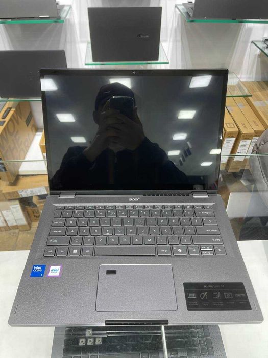 Acer Aspire Spin 14  Intel Core7-150U/16GB/512GB/14.0"FHD IPS