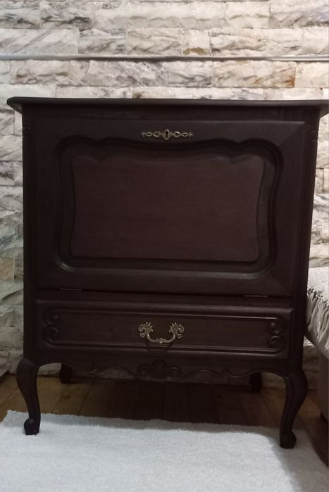 Бар шкаф с чекмедже