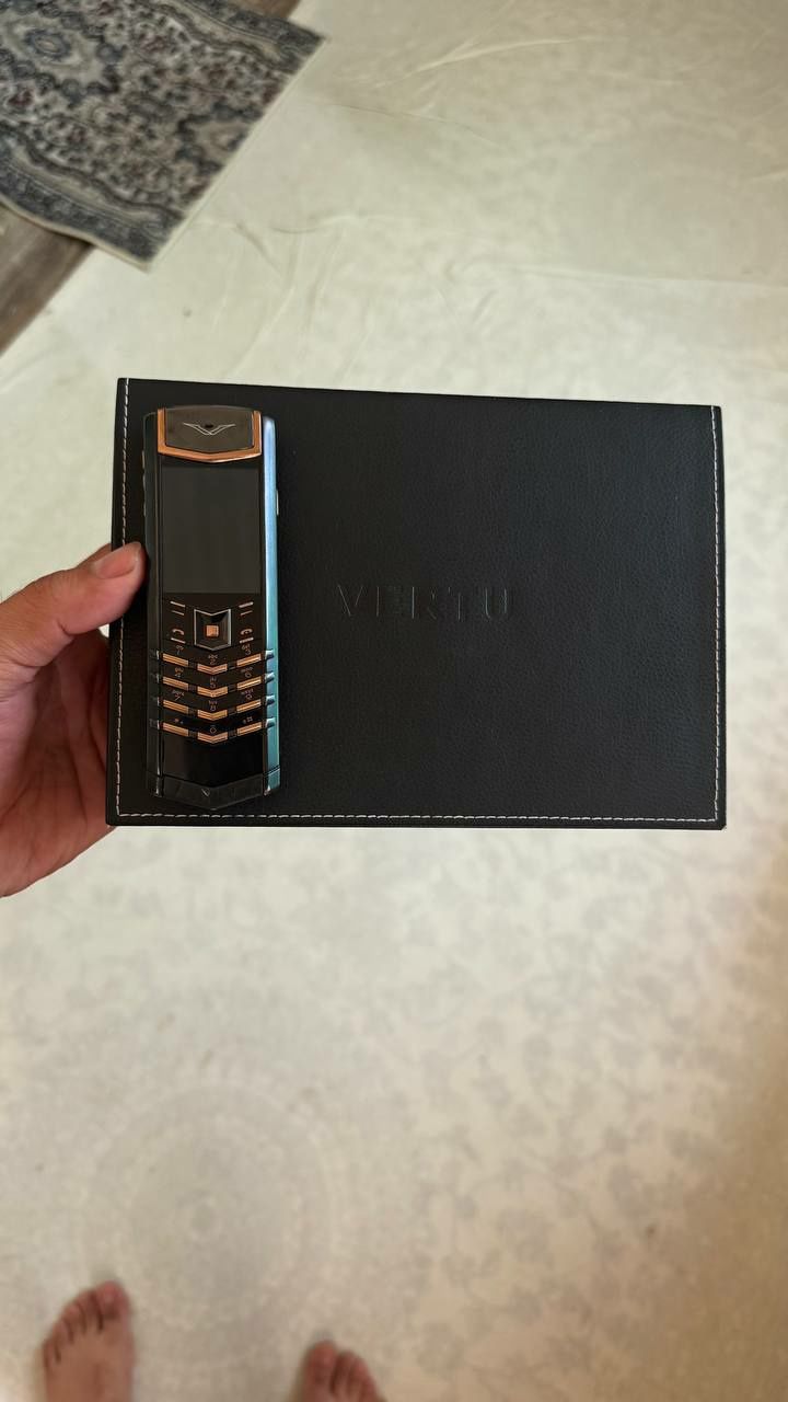 Vertu signature zor sastayanya