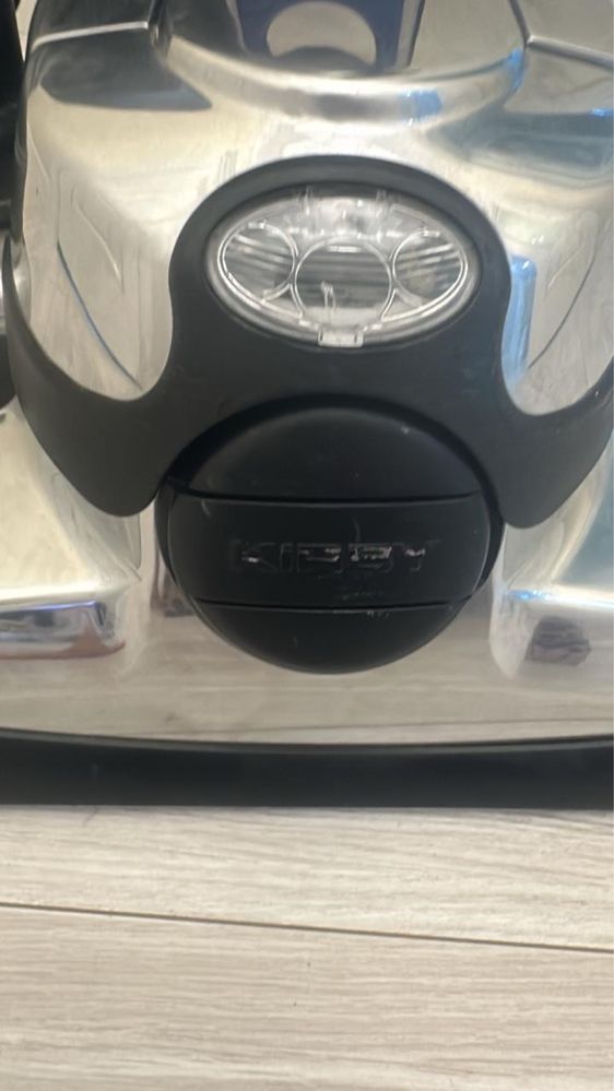 Продаю многофункциональный пылесос kirby
