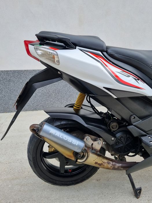Vand Scuter Aprilia SR50