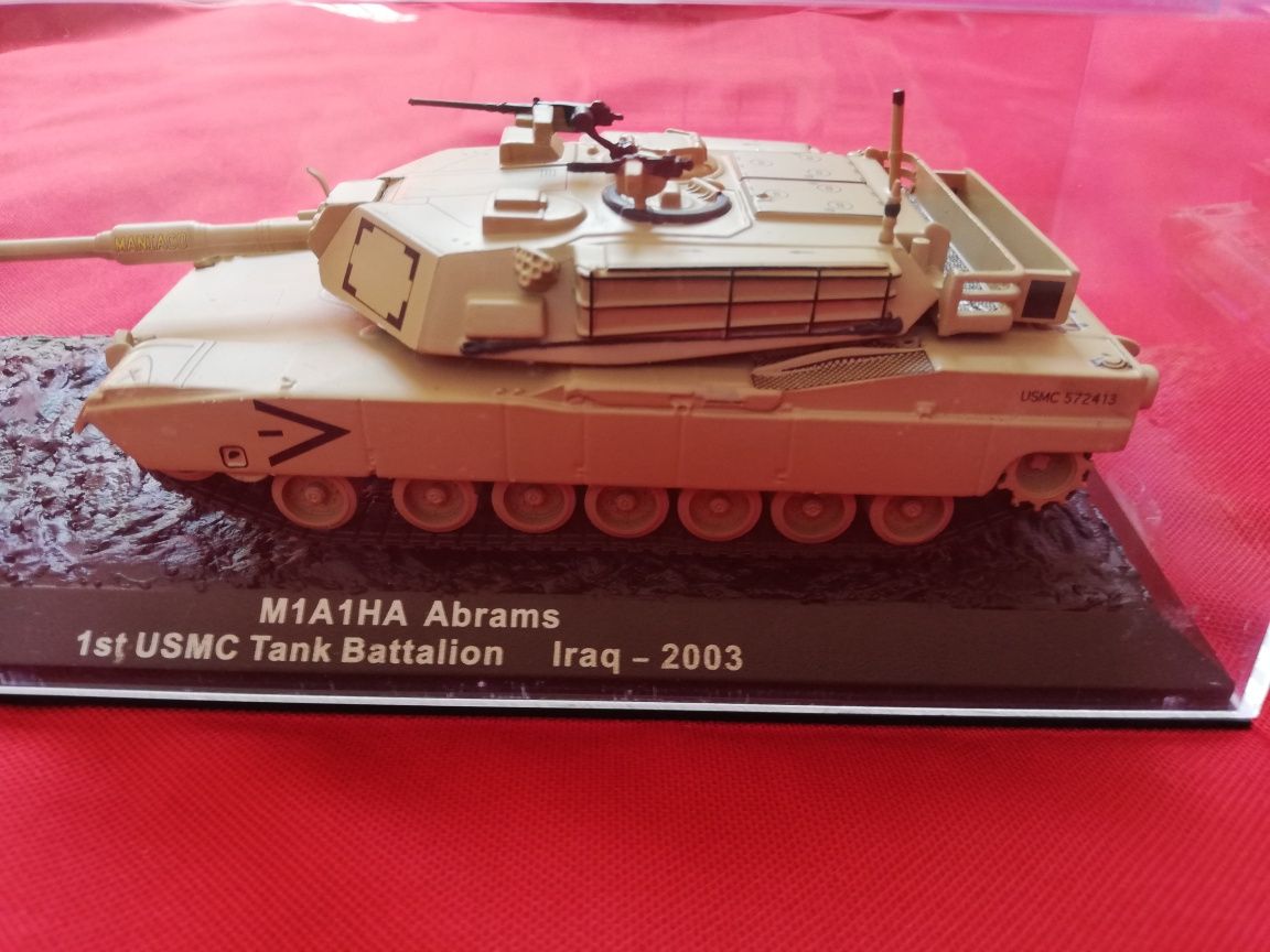 Метални макети на танкове