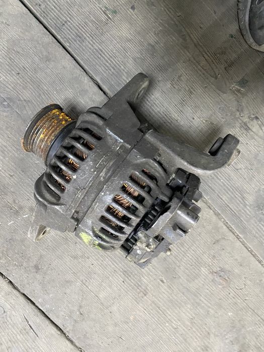 Генератор VOLVO FH12-13