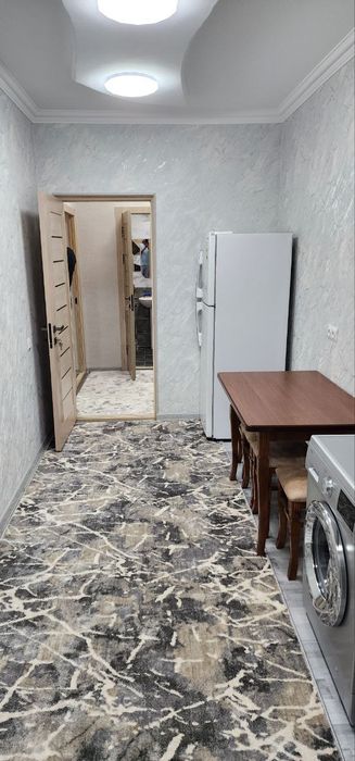 Срочный сдаётся квартира шайхонтохур район МАЦИВ жарарик 2 комнита