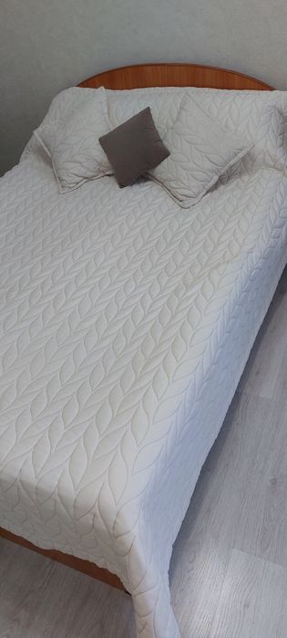 Кровать двухспальняя