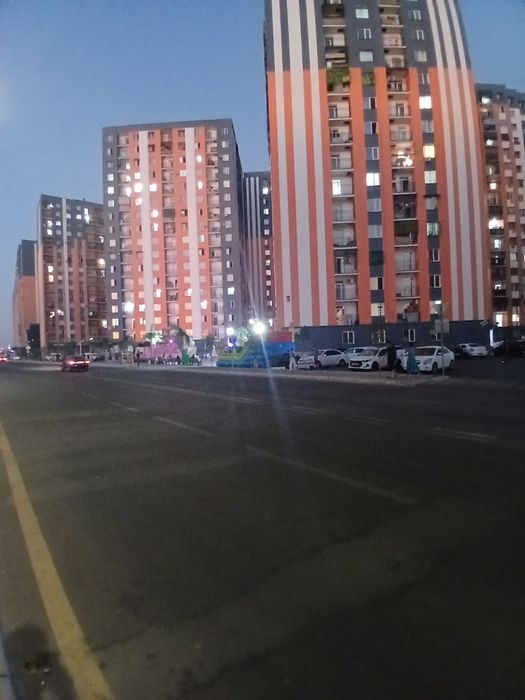 Срочно продам Бектемирский район 3 комнатная квартира 3 этаж Мусаффо М