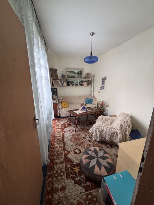 Двуетажна вила село Йорданово