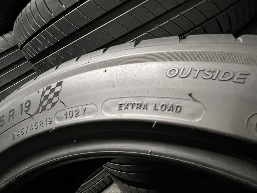 245/45/19 Michelin PS4, 6+мм, DOT3319, 4бр.