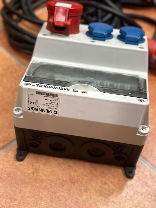 Tablou cu prize Mennekes AMAXX IP44 3x230V + 1x400V 16A -A-