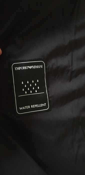 Emporio Armani EA7 Water Repellent Womens Jacket Size 44 НОВО! ОРИГИНА