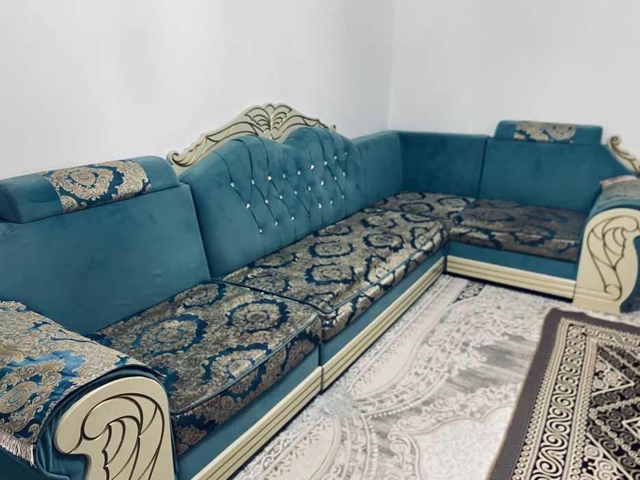 Диван , шифонер сатылады,  самавывоз диван 80000 мың, шифонер 90000