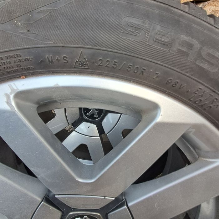 Jante Originale Peugeot 225/50 r17