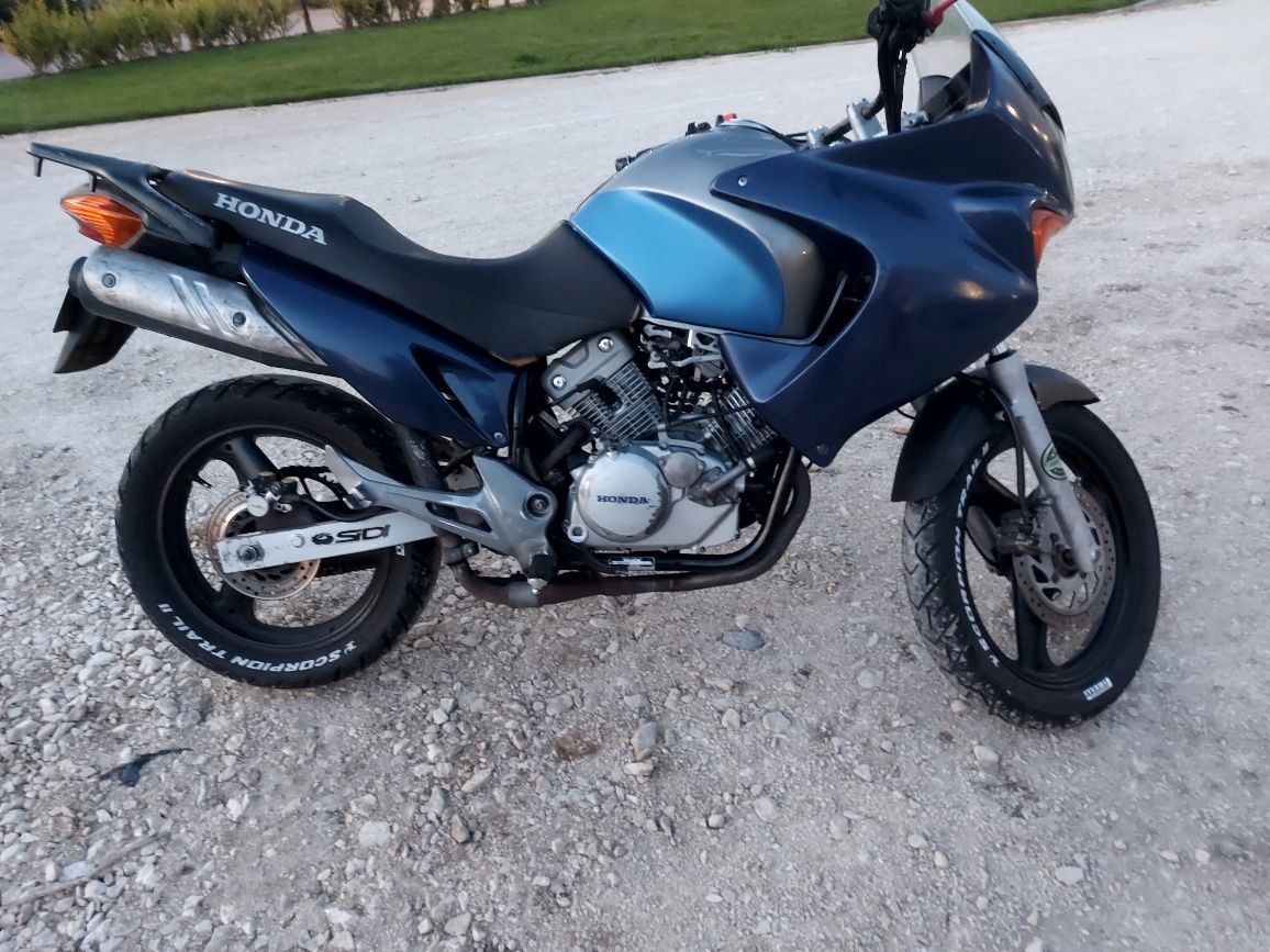 Honda Varadero 125