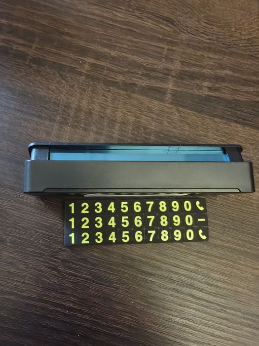 Afisaj numar telefon pentru stationari auto