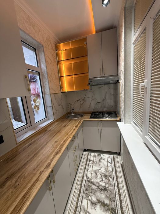 METRO CHILONZOR, 3 XONA 3-ЭТАЖ, 16 Kvartal Chilonzor, Kvartira Sotilad