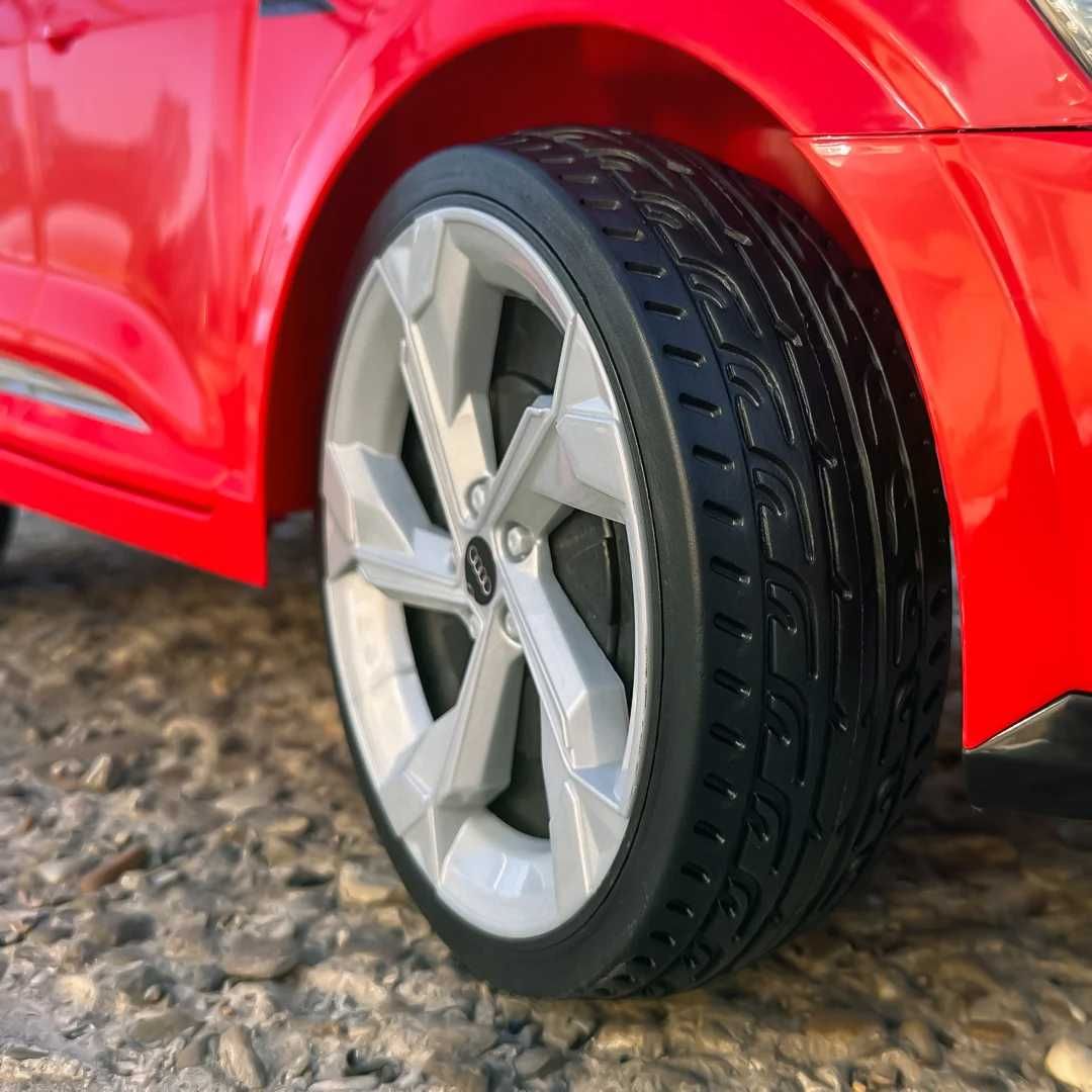 Masinuta electrica copii, Audi SQ8, 70W 12V, tip SUV, cu roti moi NOU