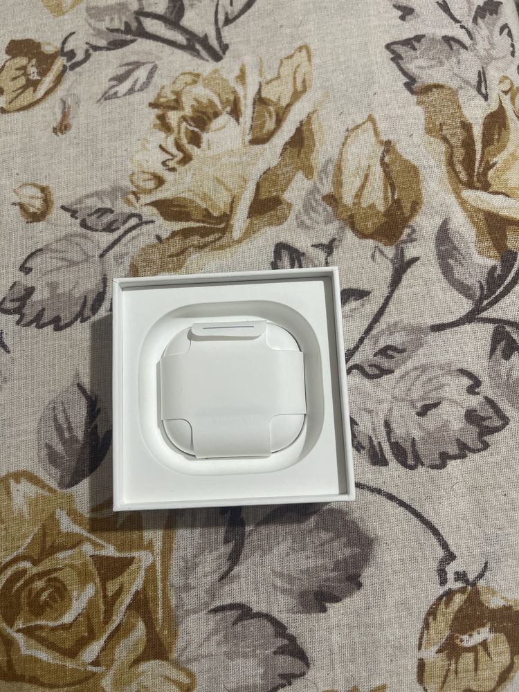 Căști Airpods 4 apple iStyle