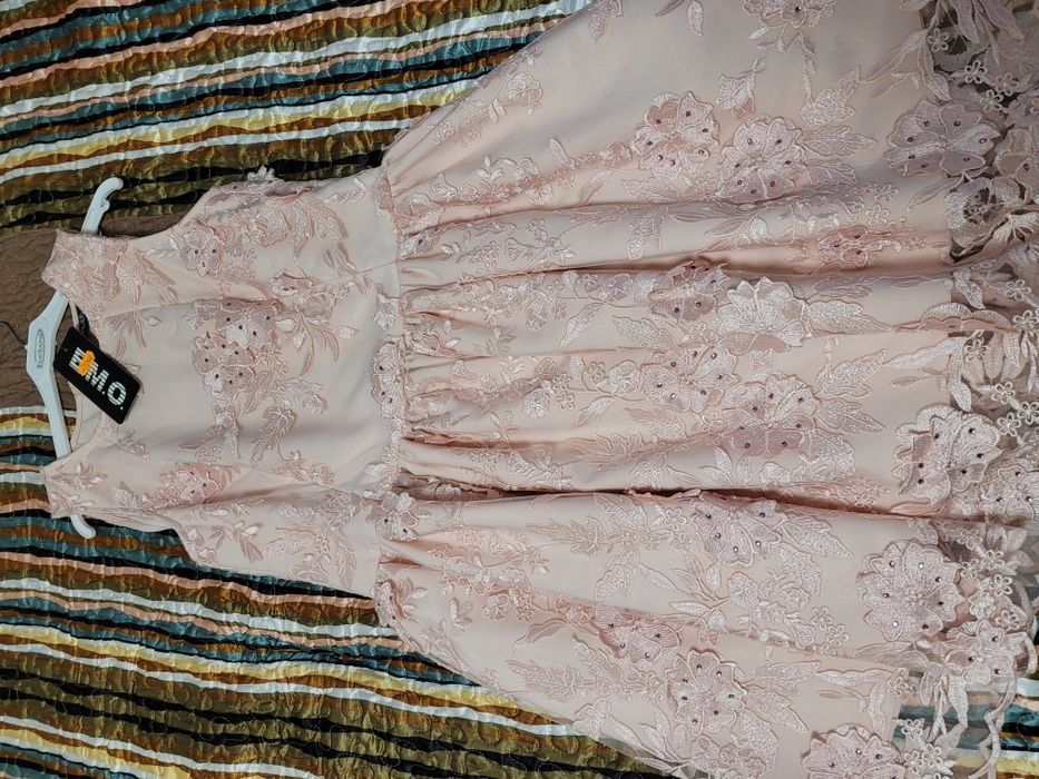 Rochie de zi  ,noua cu eticheta