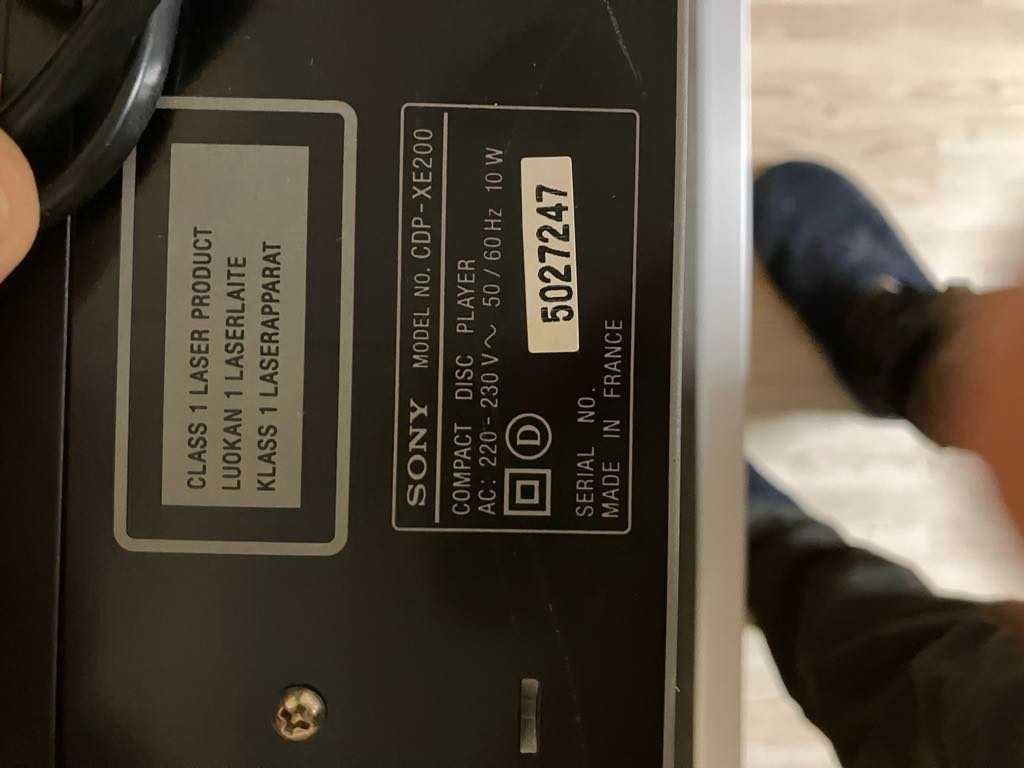 продавам cd плеър   cdp xe200