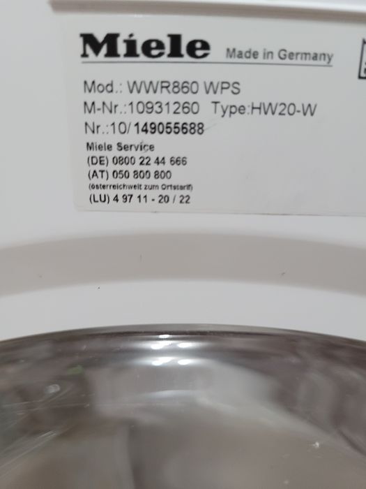 Vând mașină de spălat Miele