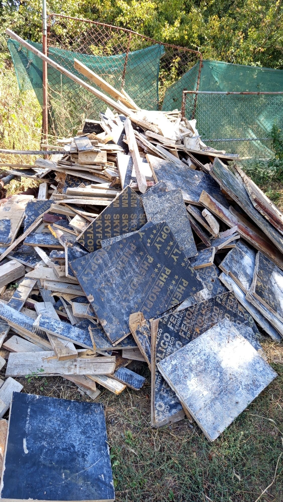 Дърва за огрев вторични суровини