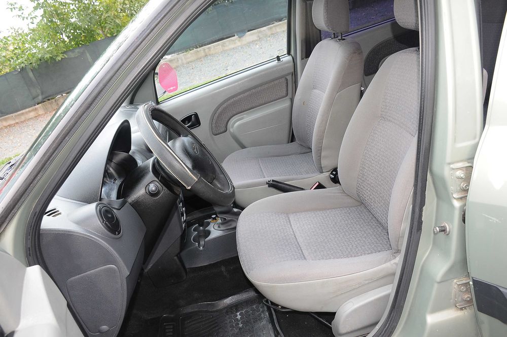 DACIA Logan MCV 7 locuri 2008 1.6i 16v 105 CP E4 AC, unic proprietar