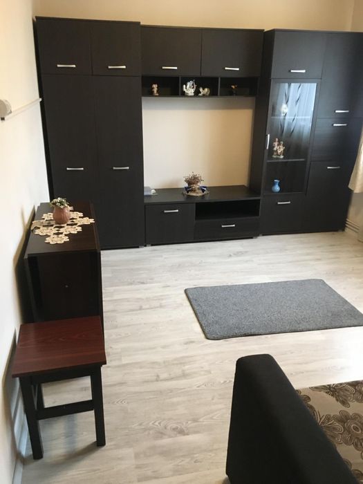 Chirie garsoniera gruia