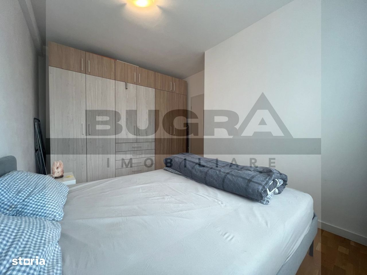 Apartament de 2 camere, 40mp, parcare, zona Beta Residence