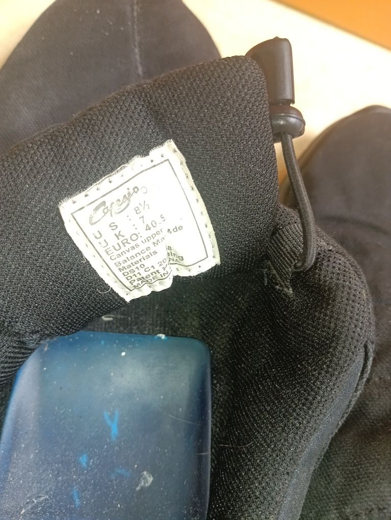 Обувки за танци Capezio N 40,5 - 32 лв