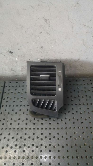 Grila aer bord dreapta chevrolet captiva c100 c140