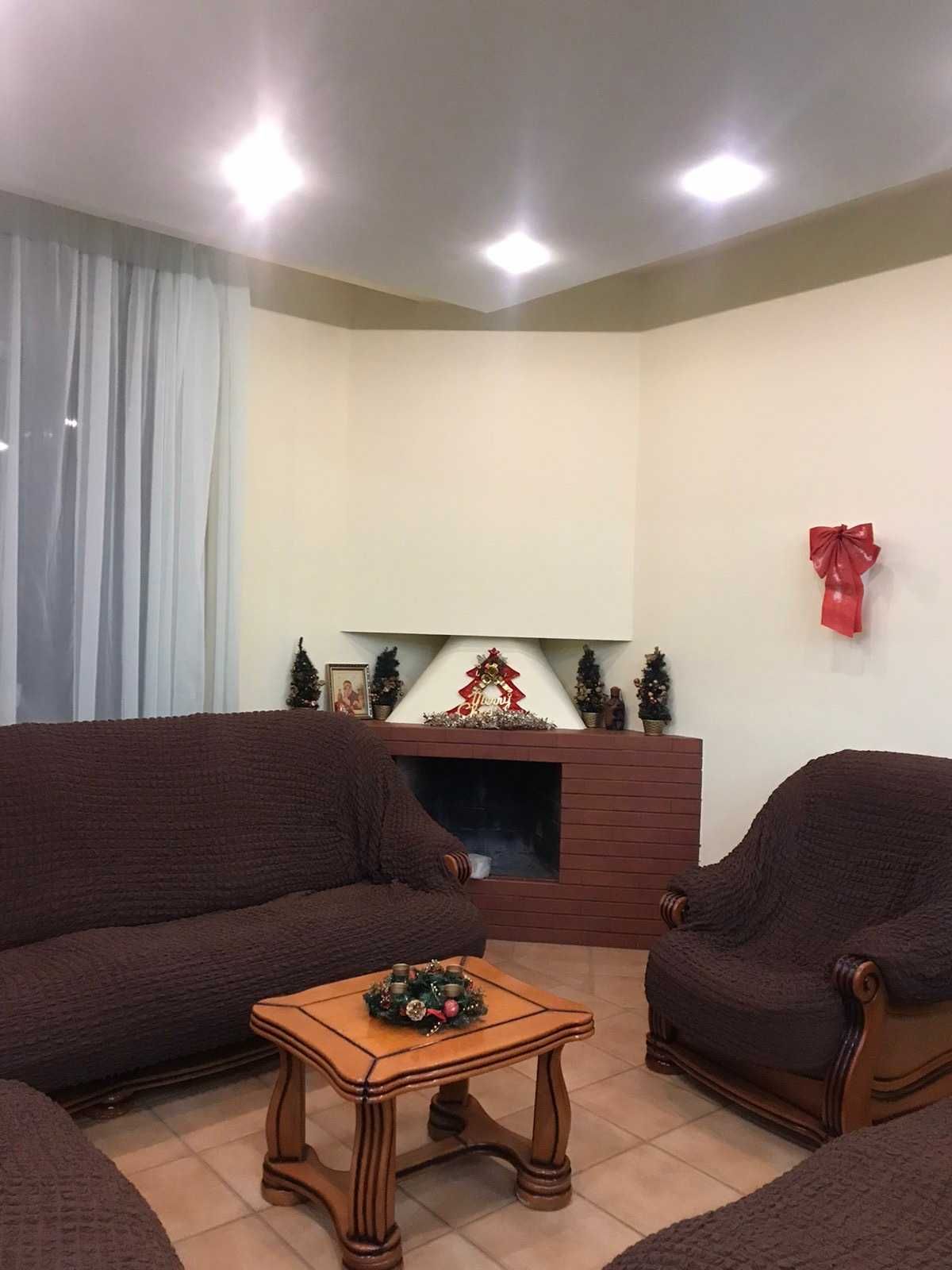 Predeal-str. Trei Brazi 30 Inchiriez vila 504 mp utili teren 1000 mp