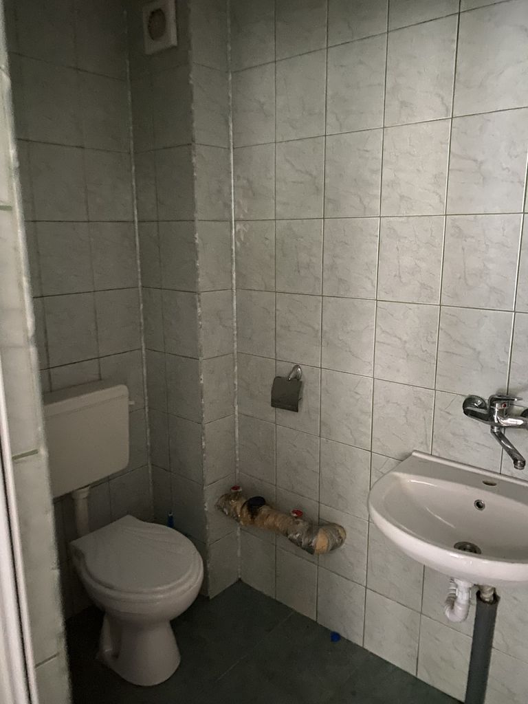 Продава се Офис в Търговище, Промишлена зона - 30 кв.м за 1139 €/кв.м - Снимка #6